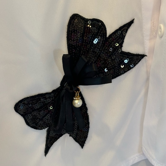 Fabulous Crystal Beaded Oversized Asymmetrical Top - Picture 13 of 14